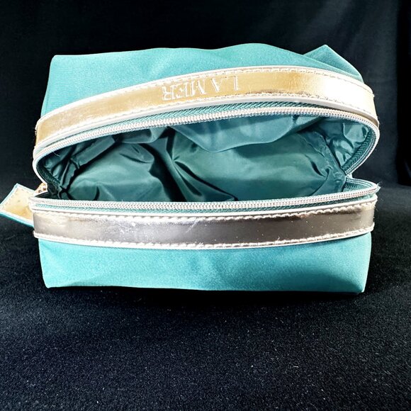 Lot of 2 La Mer Makeup Bags: 1 Metallic Gold & 1 Green - Picture 7 of 9